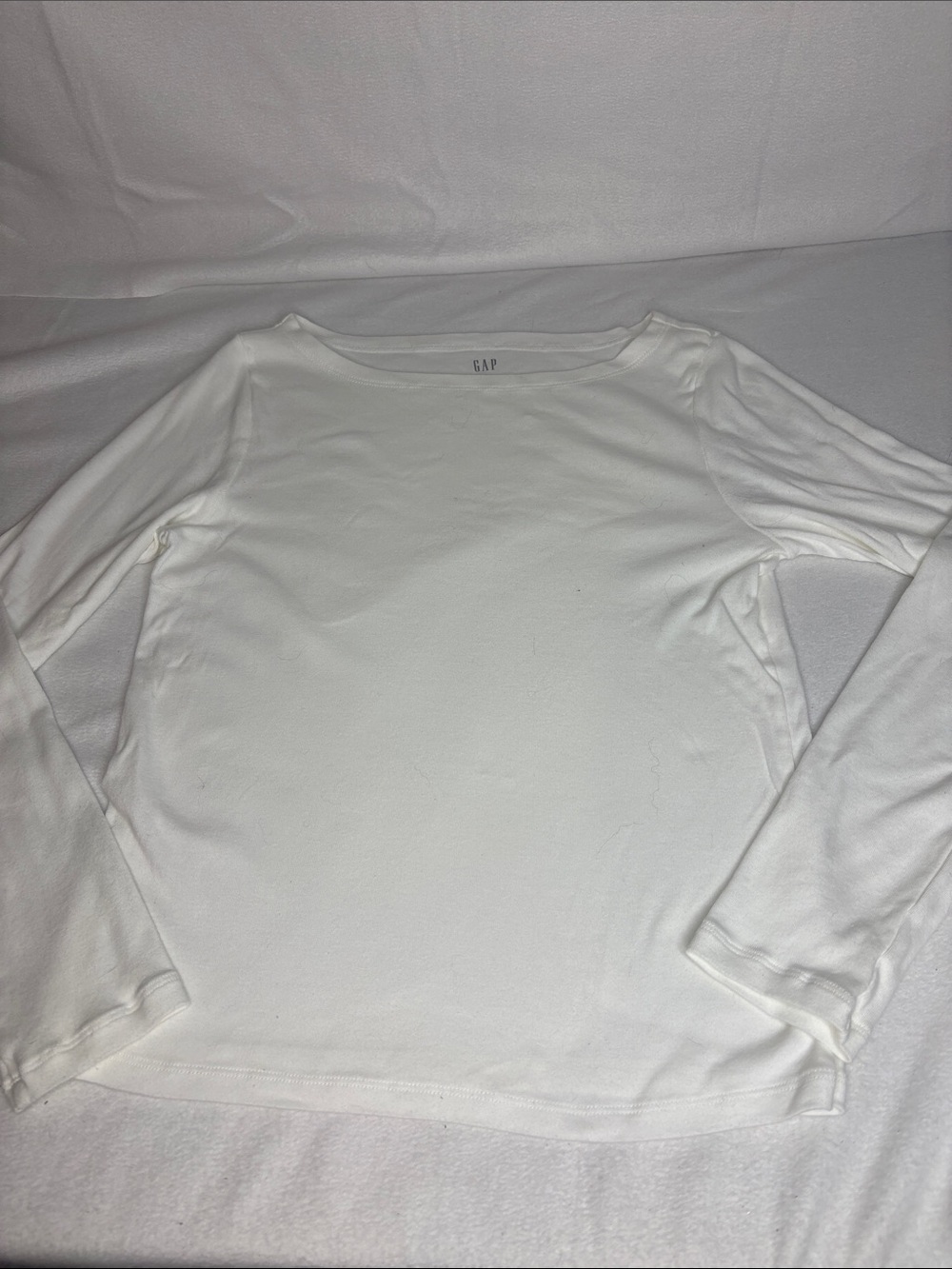 GAP Women's White Long-Sleeve Crewneck Top